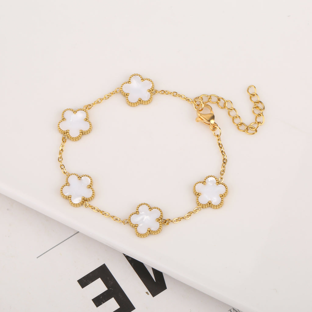 Four-leaf Clover Bracelet - Black/White